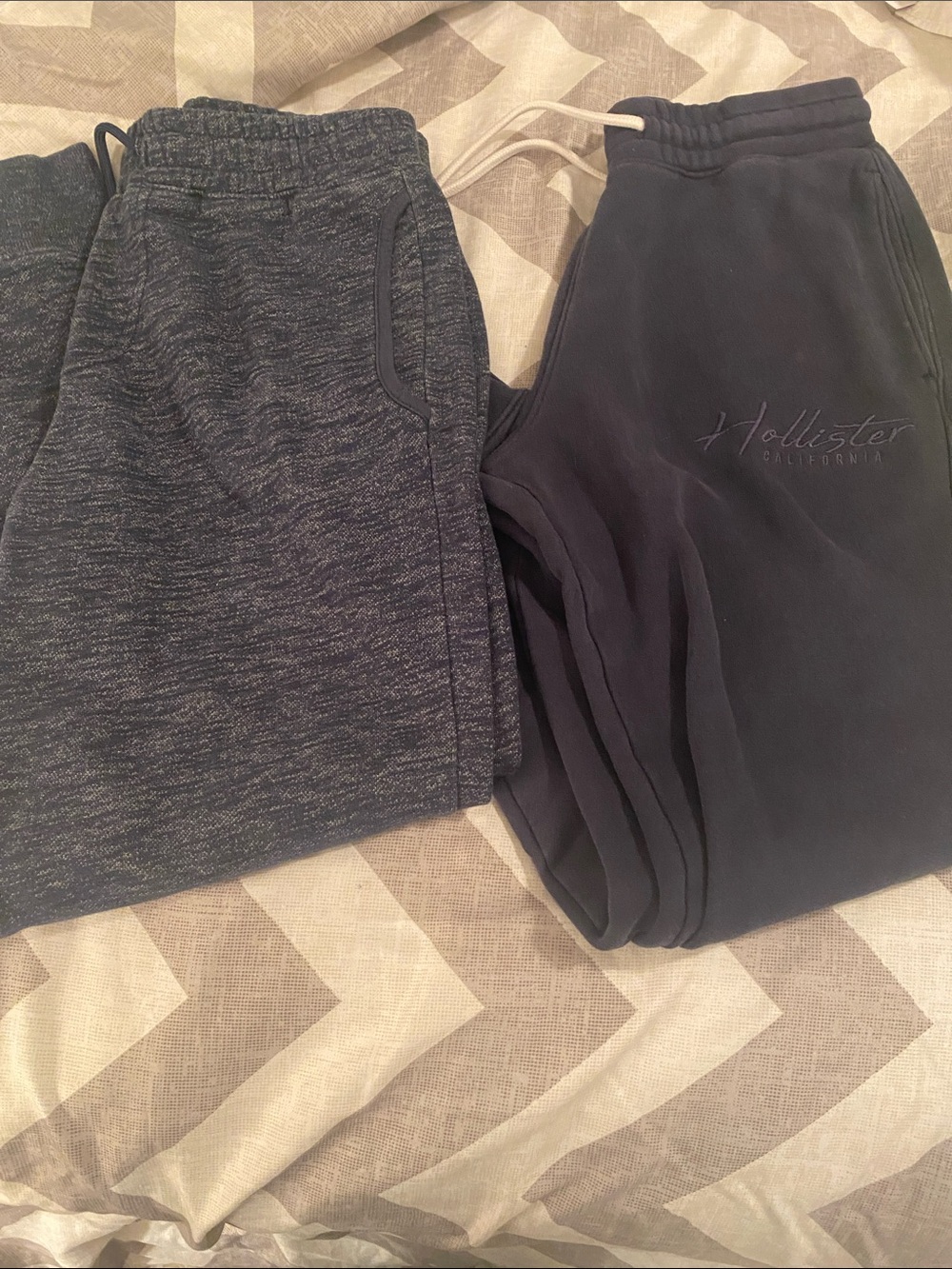 Hollister Navy Logo Joggers & blue Marled Sweatpants